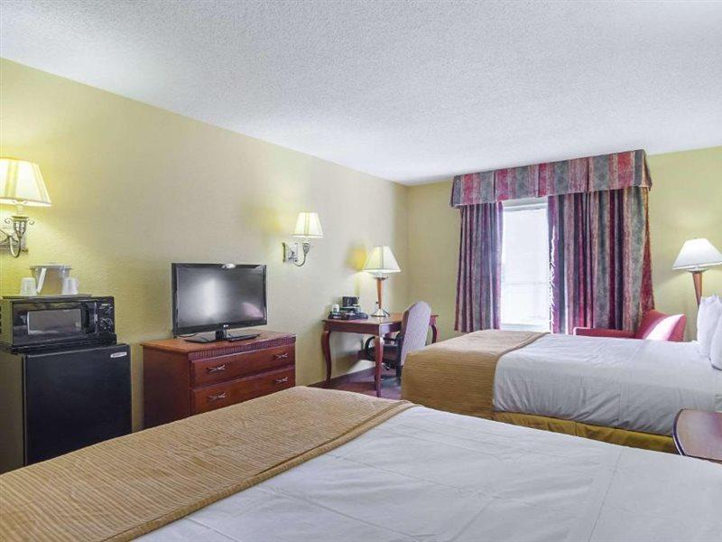 Surestay Plus Hotel By Best Western Durham Medical Center Ngoại thất bức ảnh
