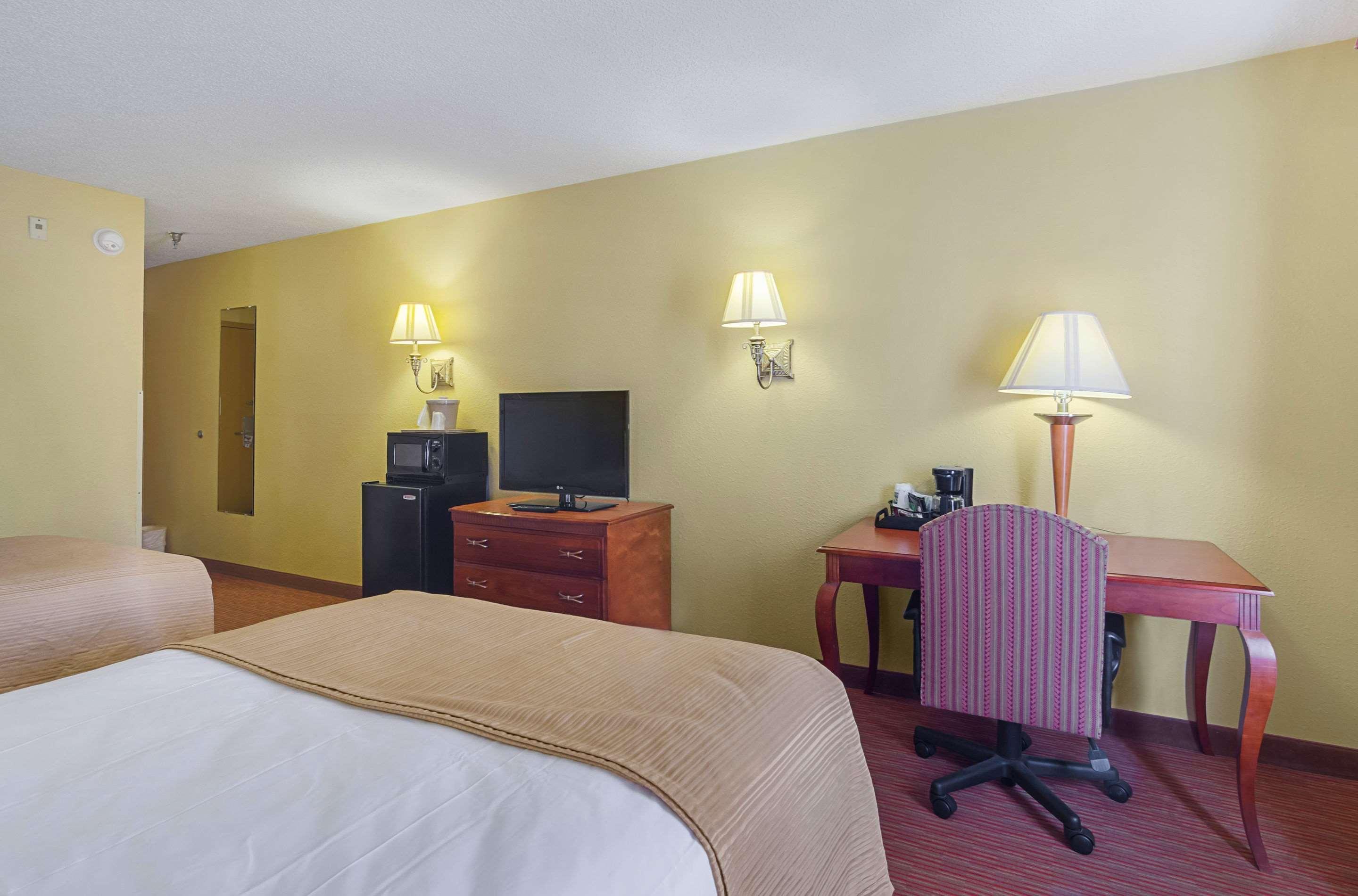 Surestay Plus Hotel By Best Western Durham Medical Center Ngoại thất bức ảnh