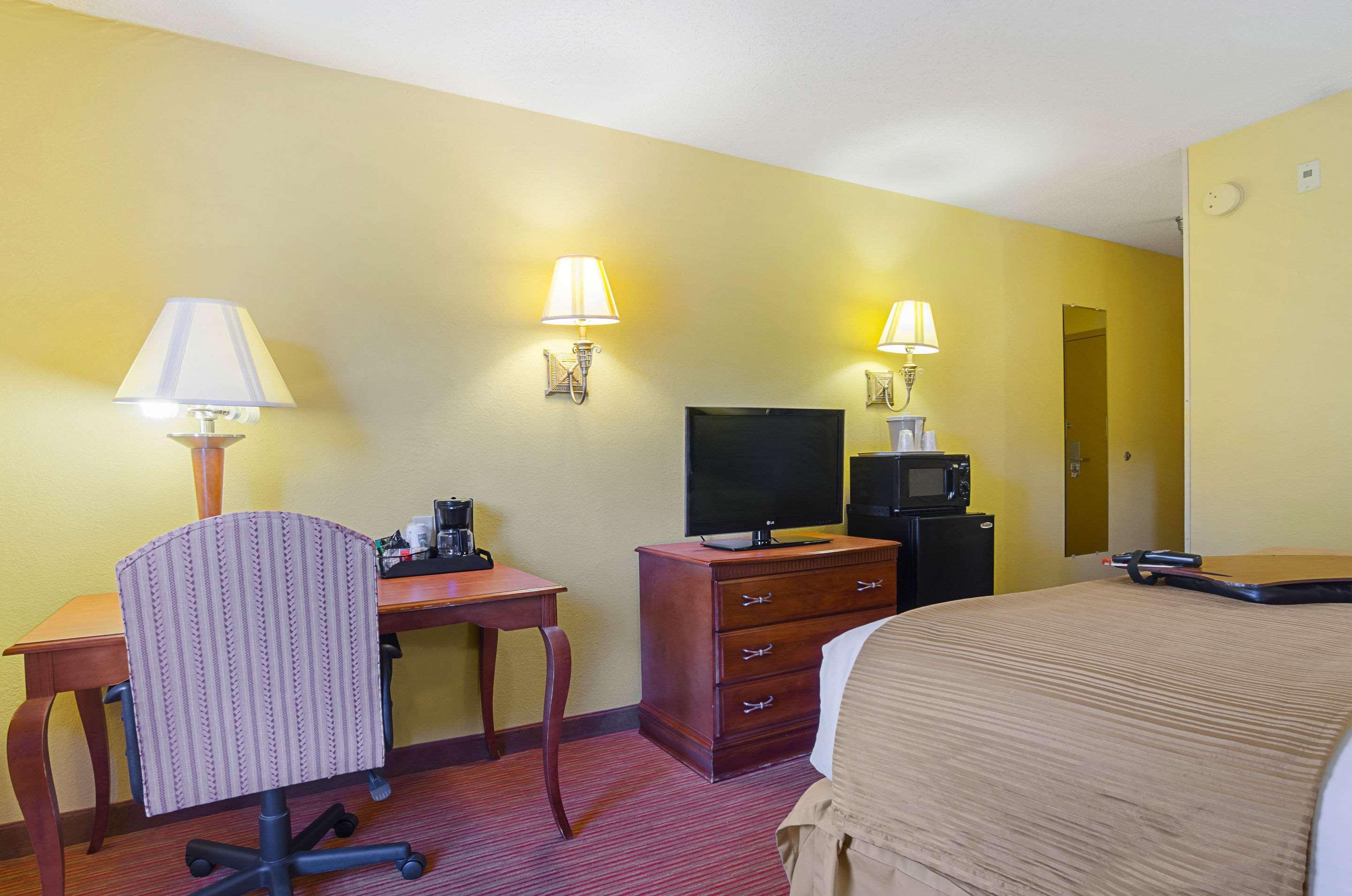 Surestay Plus Hotel By Best Western Durham Medical Center Ngoại thất bức ảnh