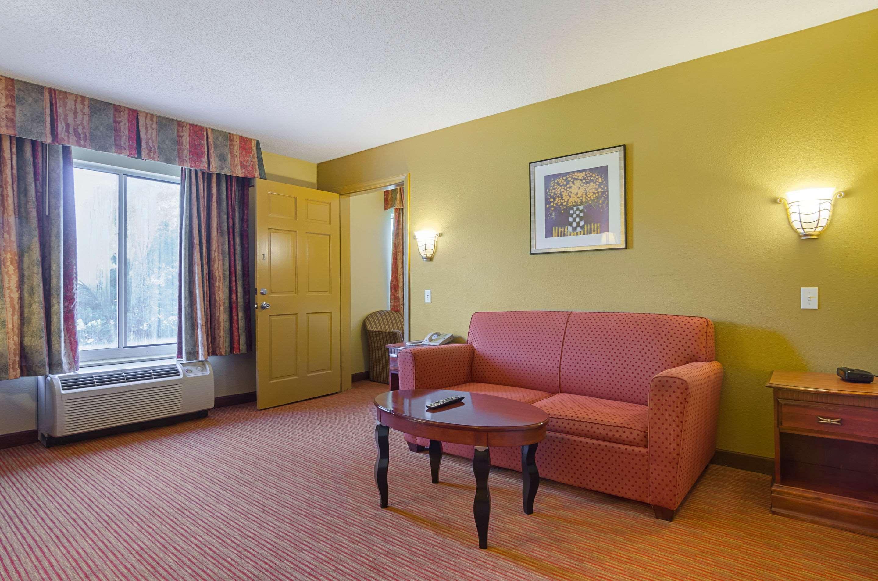 Surestay Plus Hotel By Best Western Durham Medical Center Ngoại thất bức ảnh